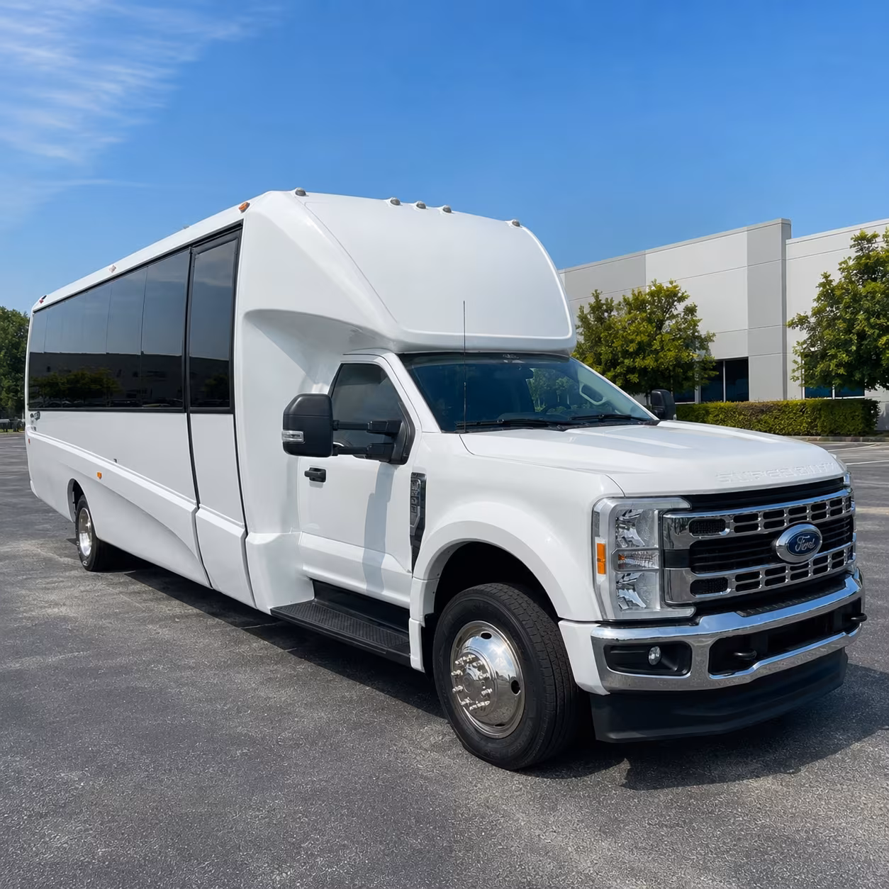 bus rentals for trade shows and industry events at the ontario convention center