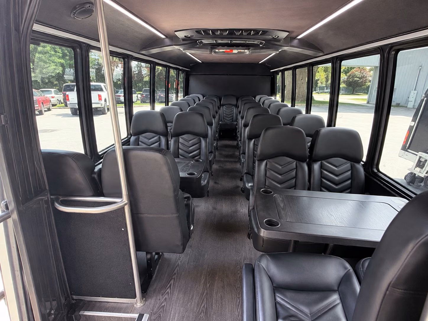 el monte 15 passenger minibus inside