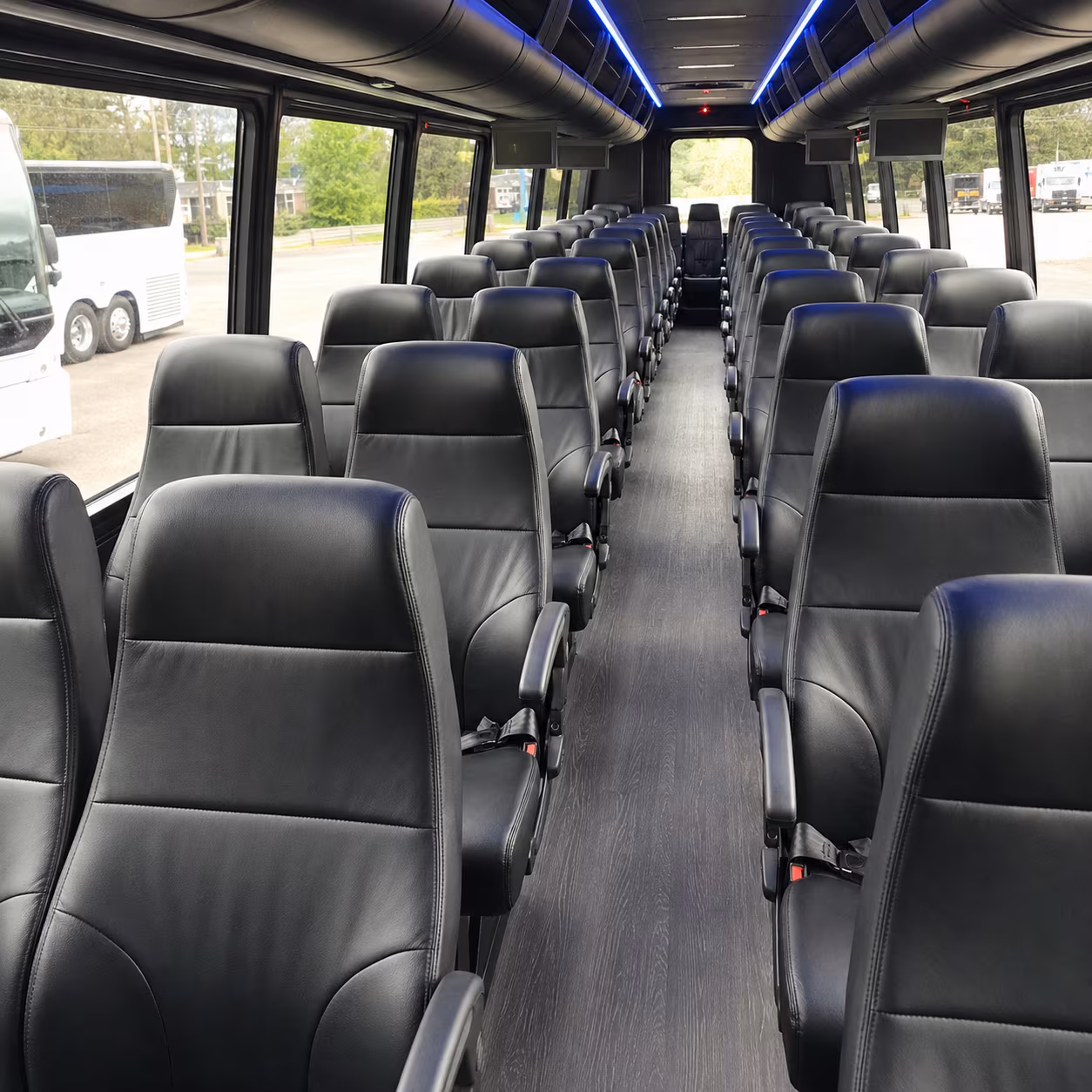 el monte 25 passenger minibus interior