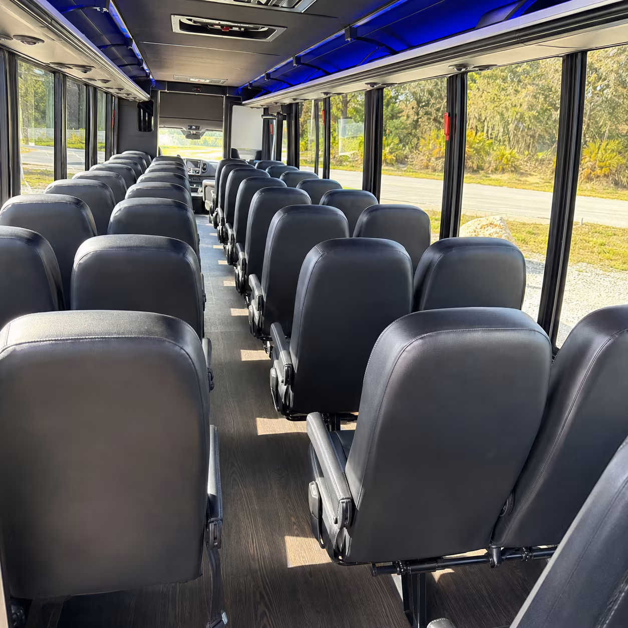 el monte 35 passenger minibus inside