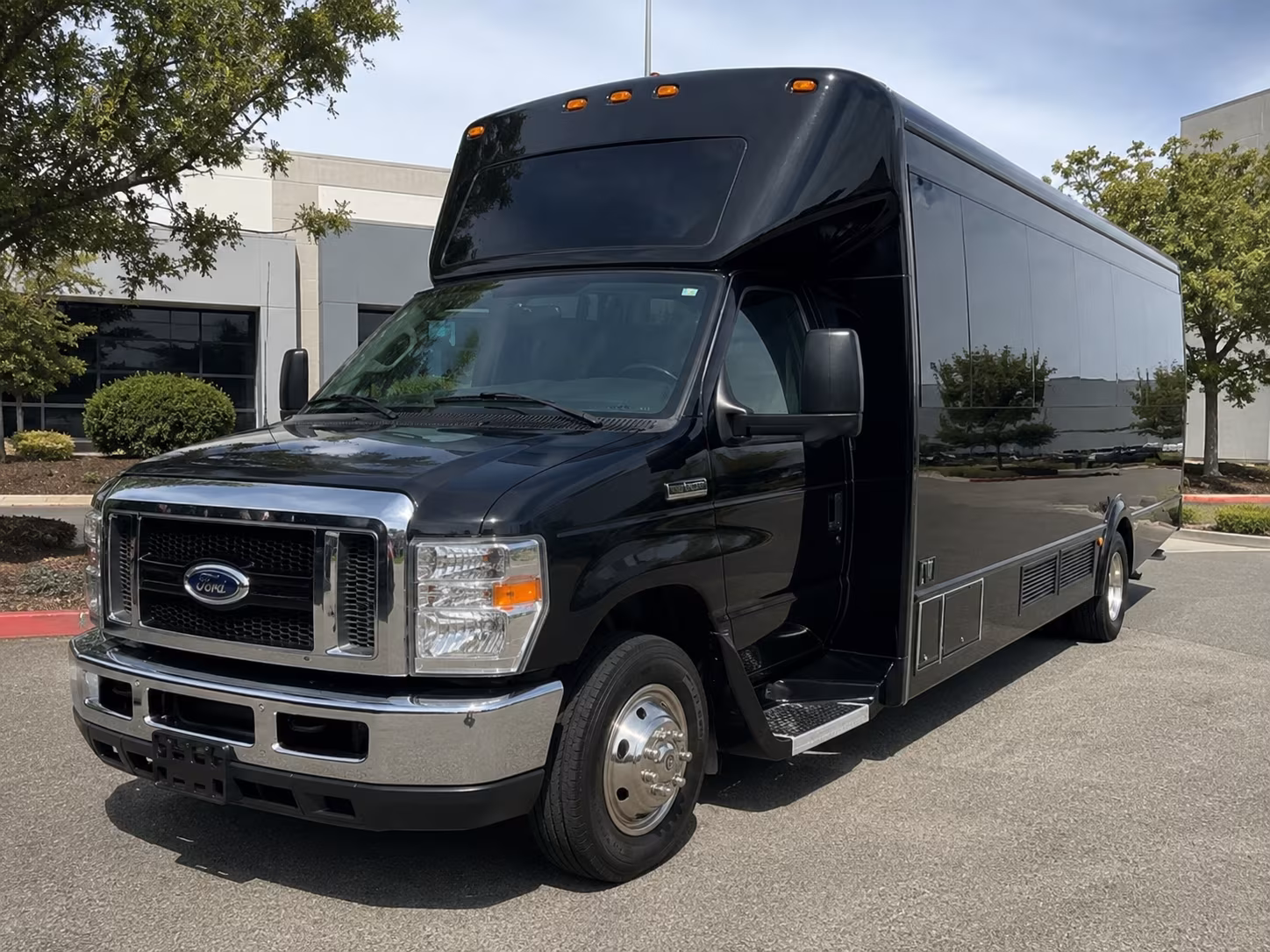 el monte bachelor bachelorette party bus rental