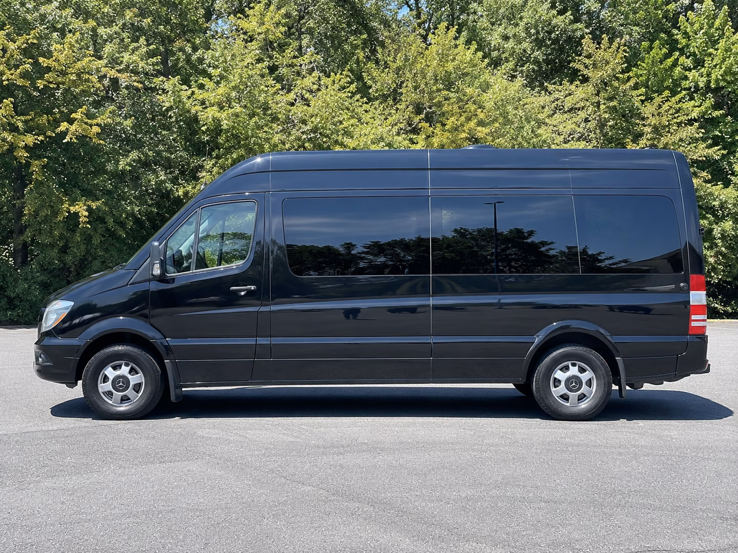 el monte sporting event transportation