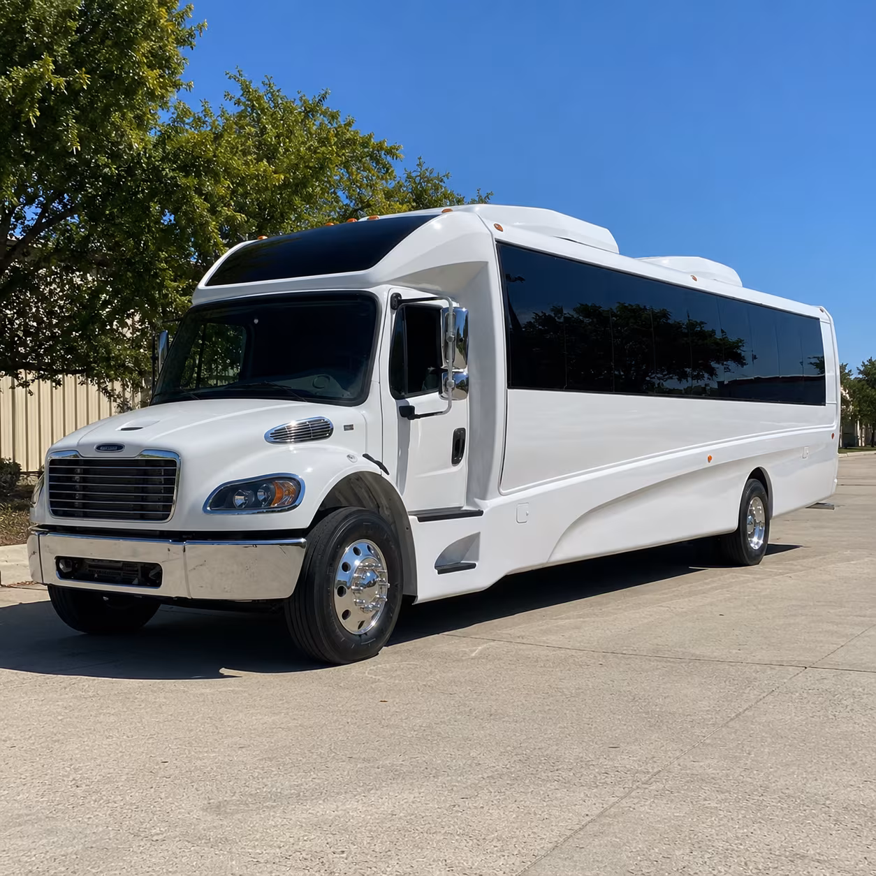 weekly worship shuttle buses for el monte congregations